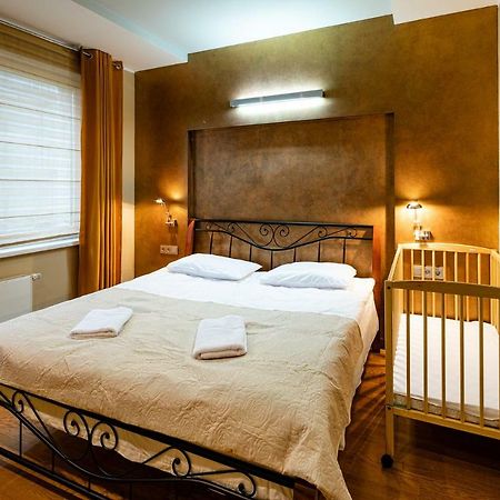 Old Riga Central Family Apartment Екстер'єр фото