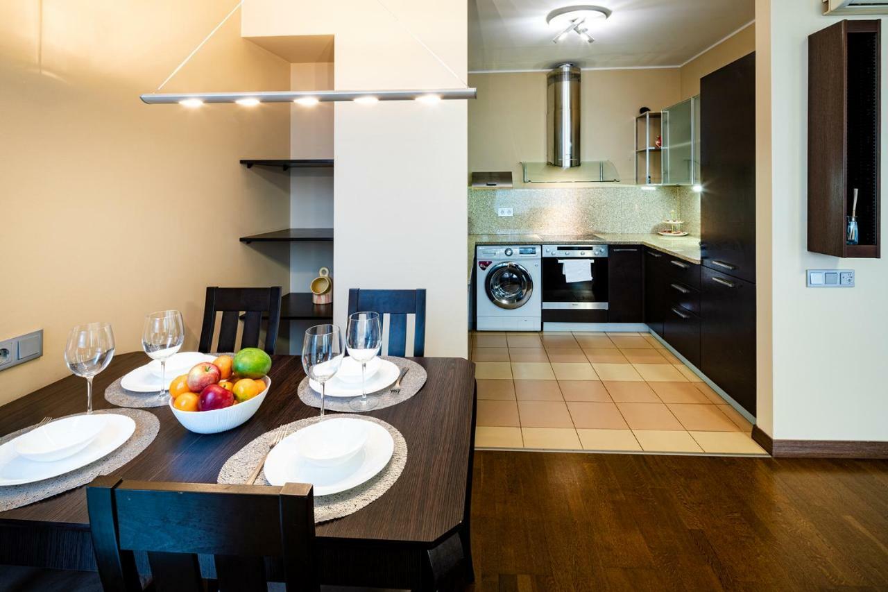 Old Riga Central Family Apartment Екстер'єр фото